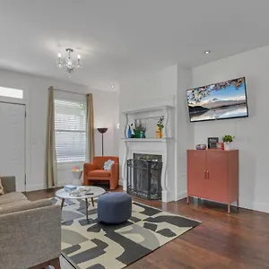 https://housepitality-the-columbus-game-house-2-br.columbusohiohotels.org